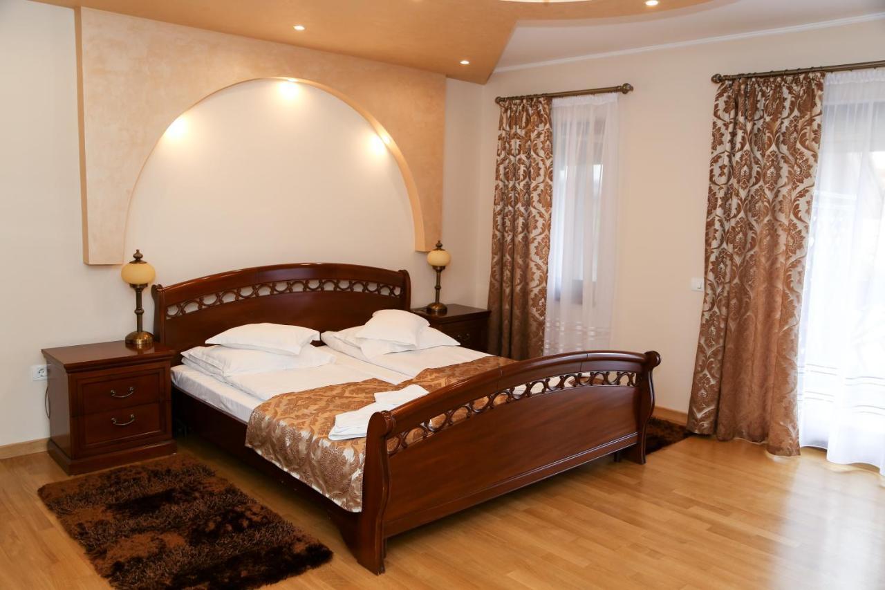 Hotel Oli House Alba Iulia Exteriér fotografie